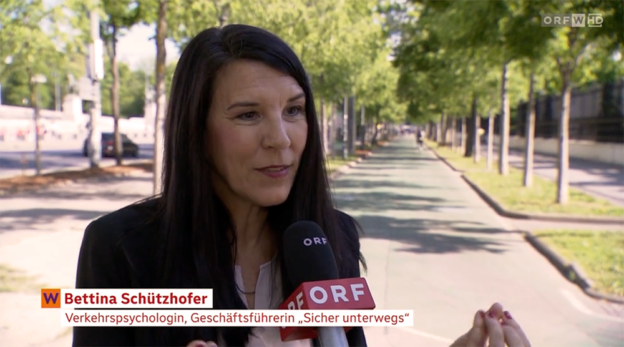 Verkehrspsychologin Bettina Schützhofer im ORF-Aktuell nach Fünf Interview zum Thema Ablenkung durch Kopfhörer